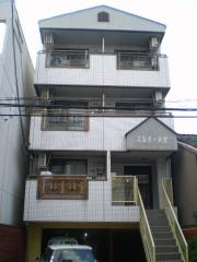 地下鉄烏丸線鞍馬口駅まで徒歩15分