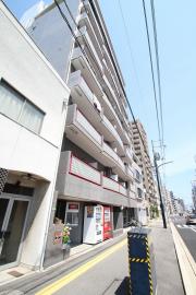広島電鉄宇品線鷹野橋駅まで徒歩10分