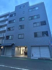 東京メトロ日比谷線三ノ輪駅まで徒歩9分