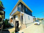 シャーメゾン三郎2丁目 A・B