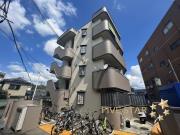京阪本線枚方市駅までバス約14分 徒歩1分