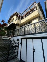 箕面8丁目貸家 西棟