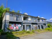 サンビレッジ学園前東坂 D棟
