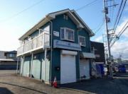 ＪＲ東海道本線二宮駅までバス約8分 徒歩2分