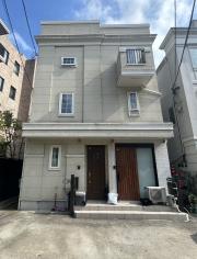 西麻布三丁目戸建