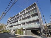 京急本線六郷土手駅まで徒歩2分