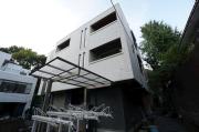 東京メトロ丸ノ内線茗荷谷駅まで徒歩2分