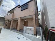ＪＲ埼京線中浦和駅まで徒歩13分
