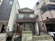 寝屋川市緑町8-5 2階建