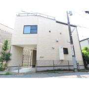 北沢三丁目戸建