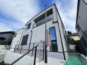 小田急小田原線読売ランド前駅まで徒歩17分