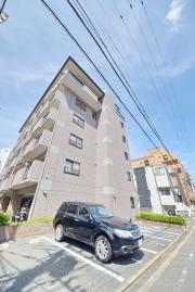 西鉄天神大牟田線高宮駅まで徒歩14分