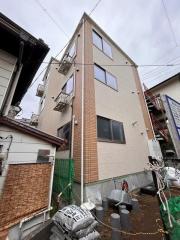 京急本線横須賀中央駅まで徒歩4分