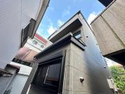 ＪＲ京浜東北・根岸線鶴見駅までバス約20分 徒歩2分