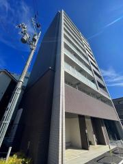 クリスタルグランツOSAKA WEST GATE