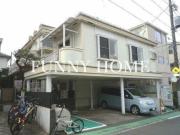 東急田園都市線三軒茶屋駅まで徒歩15分