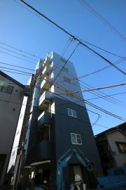 ＪＲ京浜東北・根岸線川崎駅までバス約13分 徒歩1分