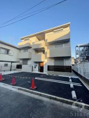 ＪＲおおさか東線衣摺加美北駅まで徒歩11分