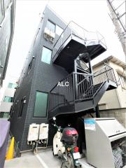 ＪＲ山手線池袋駅まで徒歩8分
