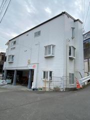小田急小田原線東海大学前駅まで徒歩10分