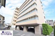 広島電鉄宮島線広電廿日市駅まで徒歩11分