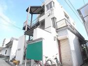近鉄大阪線大和高田駅まで徒歩10分