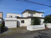 愛国西3丁目15番1号借家