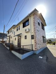 フィールドハウス