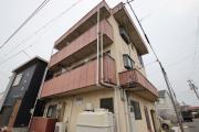 平出ハイツ