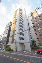 地下鉄七隈線渡辺通駅まで徒歩3分