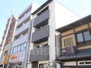 近鉄京都線東寺駅まで徒歩10分