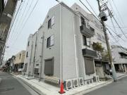 東京メトロ千代田線北千住駅まで徒歩13分