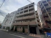京急本線横須賀中央駅まで徒歩8分