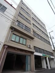 川本興産ビル