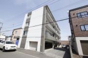 ＪＲ函館本線稲積公園駅まで徒歩10分