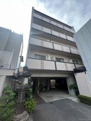 地下鉄東西線京都市役所前駅まで徒歩2分