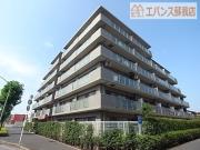 クイーンズレゾン末広