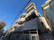 東急田園都市線三軒茶屋駅まで徒歩14分