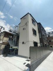 京急本線花月総持寺駅まで徒歩2分