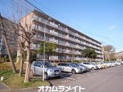 村上団地2街区38号棟