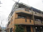 西鴻池町1丁目貸家