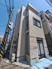 東急東横線反町駅まで徒歩4分