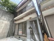京阪本線樟葉駅までバス約13分 徒歩3分