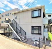 小田急小田原線新百合ヶ丘駅まで徒歩15分