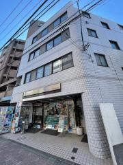 リーベオリサカ