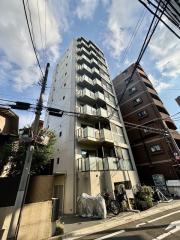 東京メトロ千代田線代々木公園駅まで徒歩10分