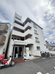 地下鉄今里筋線だいどう豊里駅まで徒歩9分