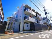 近鉄難波・奈良線近鉄奈良駅まで徒歩8分