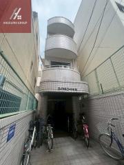 ロイヤルコート中道