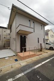 Casa familia（カサ ファミリア）梁田町貸家